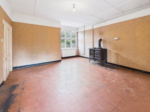 Dining Kitchen- click for photo gallery